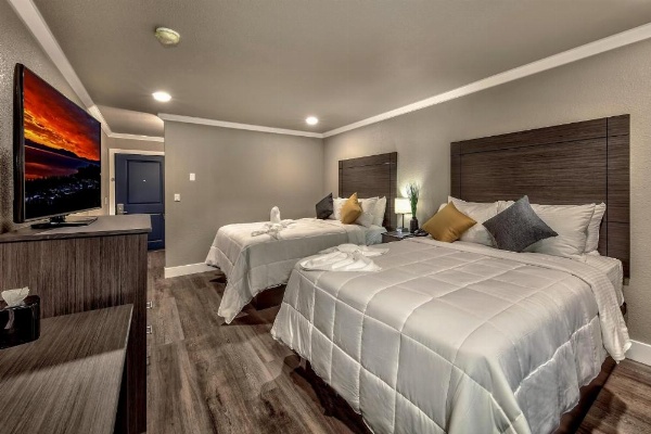 The Elet Hotel image 25